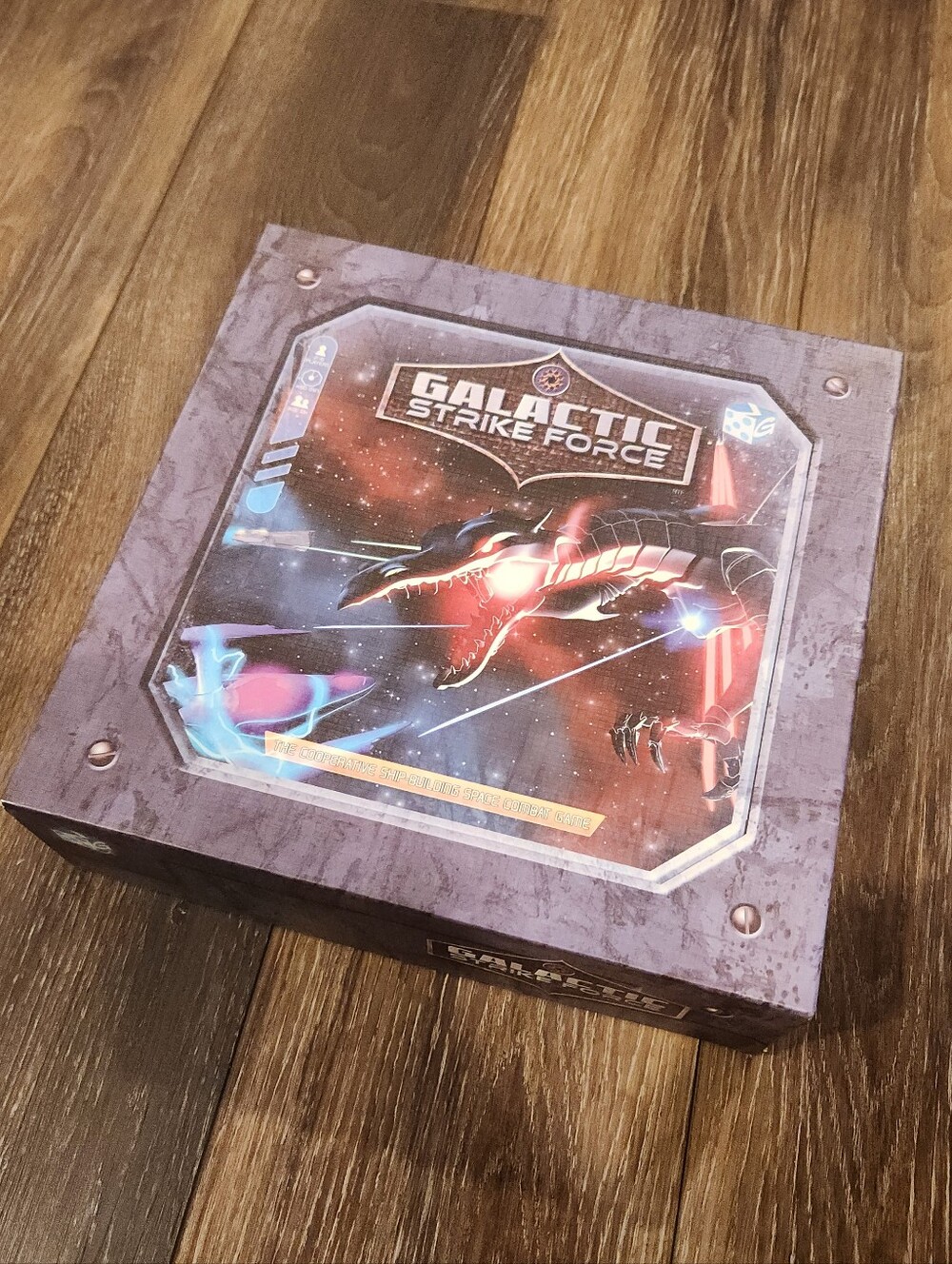 Galactic Strike Force Complete + Guardians of Volneth Expansion + Miniatures